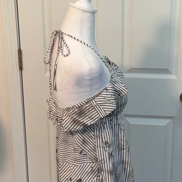 HANG TEN RUFFELD TIE BACK TOP SIZE MEDIUM - Picture 2 of 5